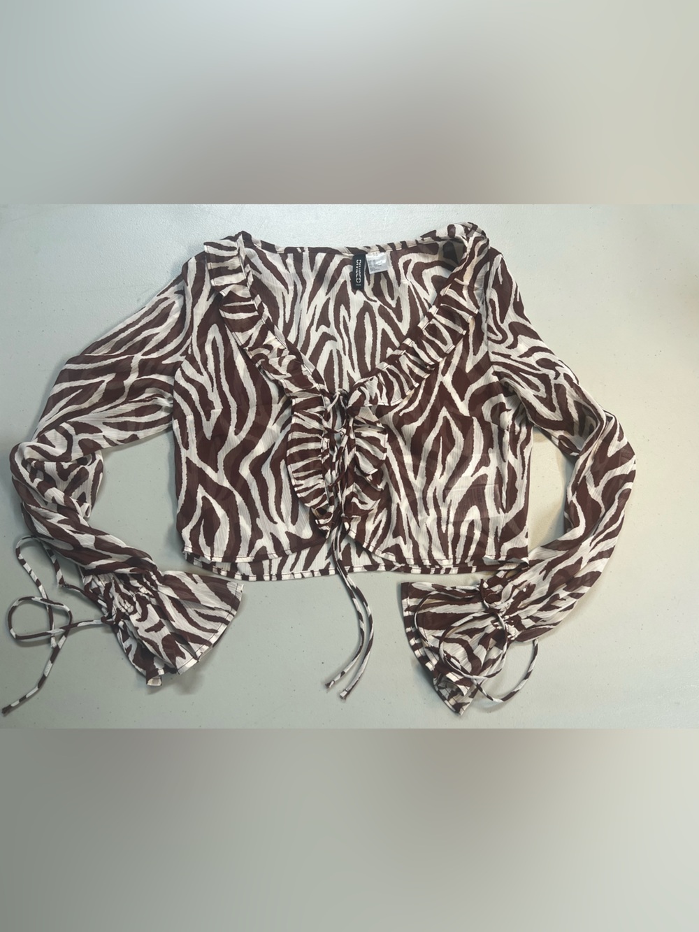 Divided H&M Zebra Print Long Sleeve Blouse Y2K Women’s XS Brown White